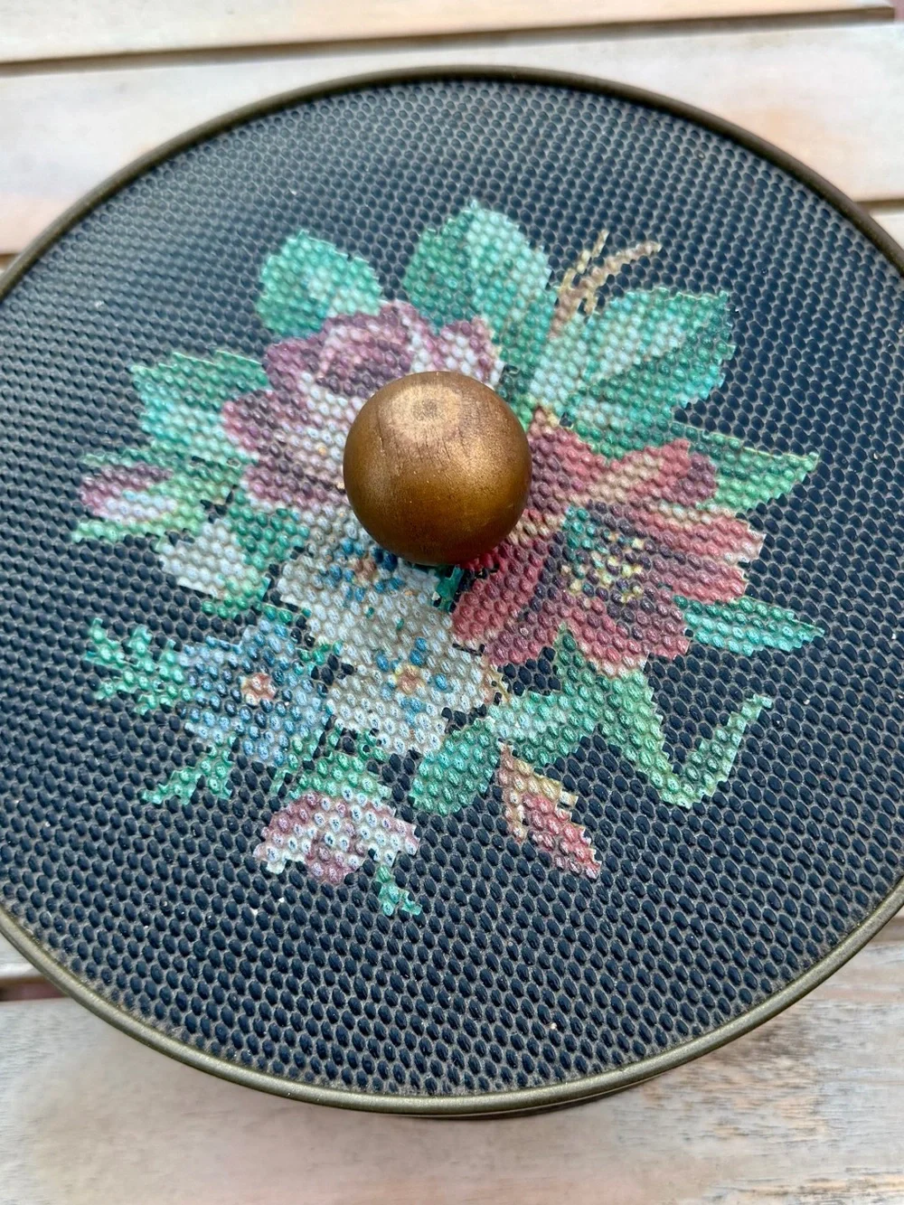 Embroidered Floral Round Storage Tin - Black & Pink